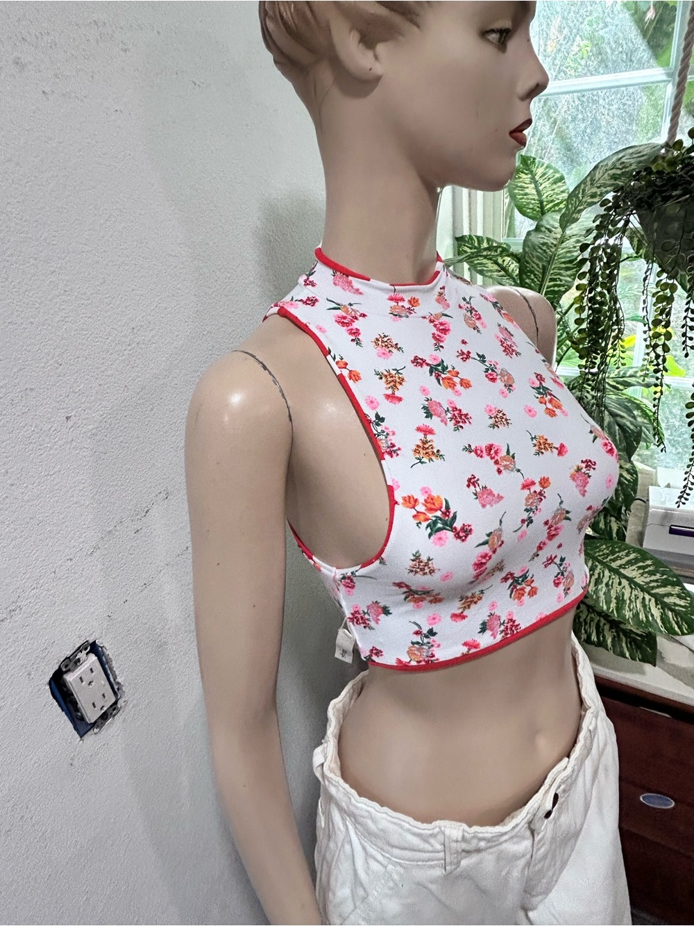 Maaji Floral Mock-Neck two face Crop Top in White and Pink